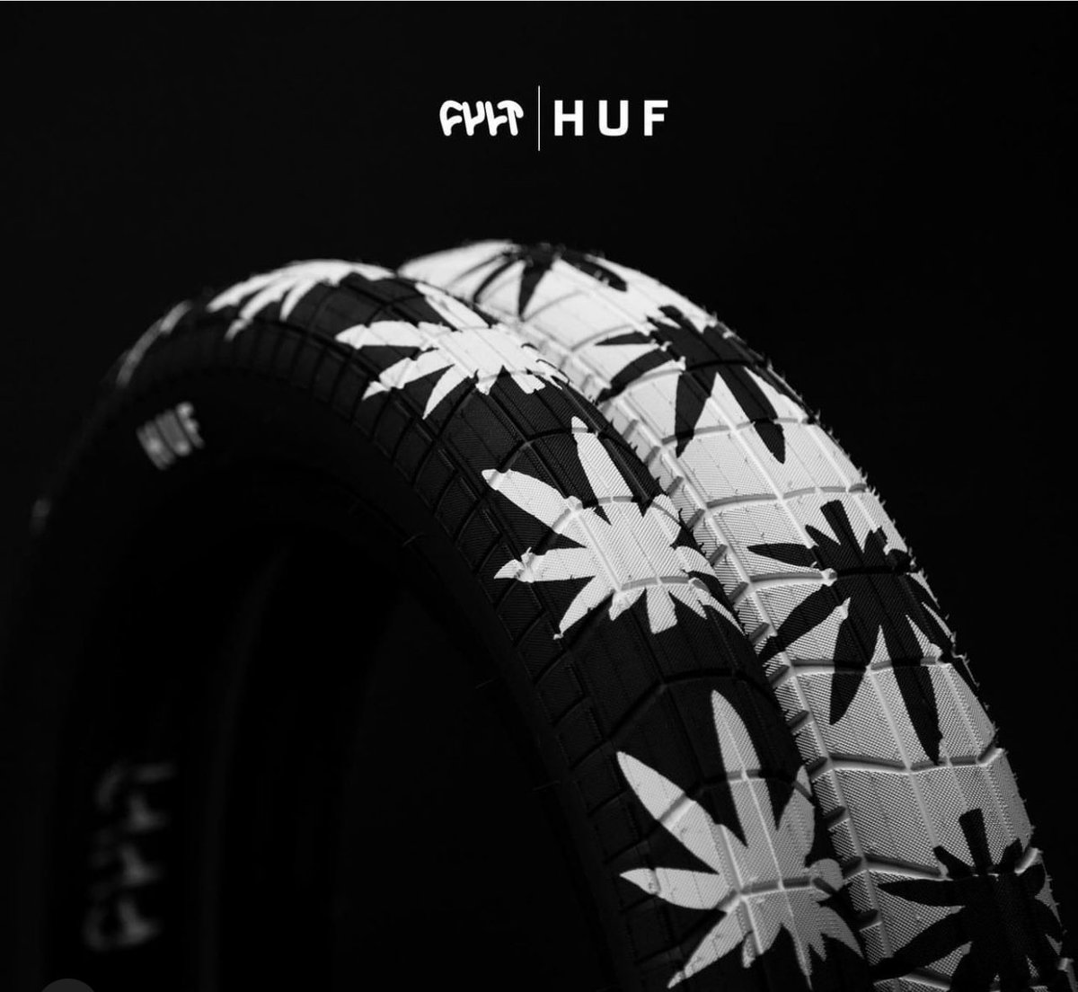 cultcrew's tweet photo. #cultcrew #huf #dehart #outnow https://t.co/sbWMBd0X8G