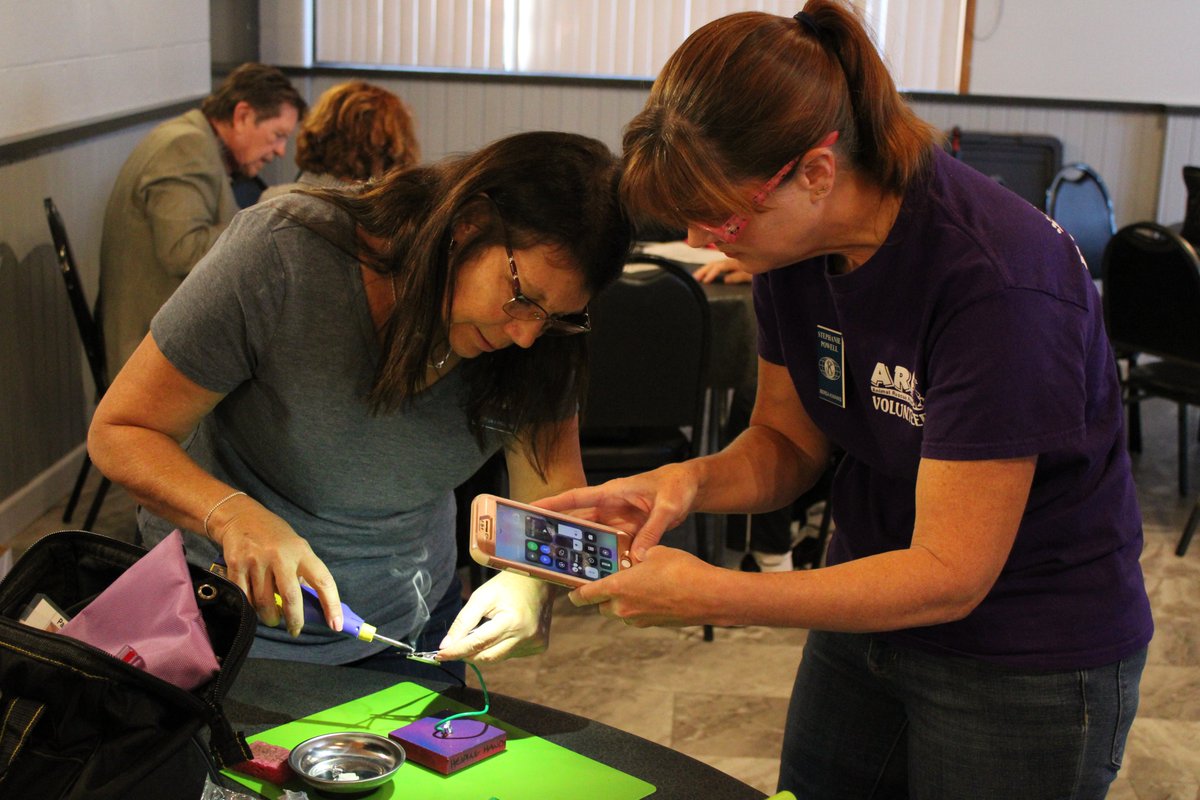 replayforkids's tweet image. Check out these photos, @bereakiwanis came out to help us adapt toys this week! Thanks to them, and thanks to you if you check out our website replayforkids.org to learn how to adapt toys as well!