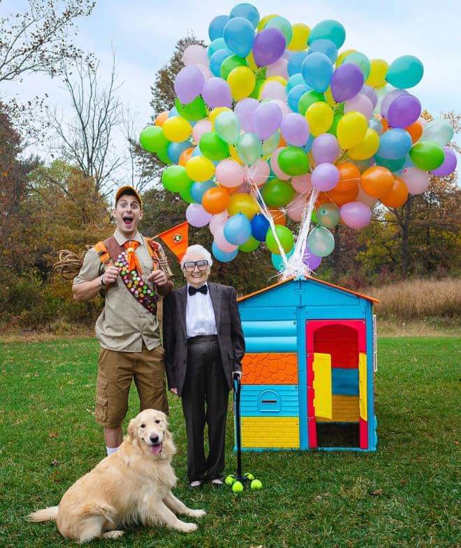eliistender10's tweet photo. This is truly joyous, 95-Year-Old Grandma &amp; her grandson dress-up In ridiculous outfits https://t.co/Dis2nlQdfh