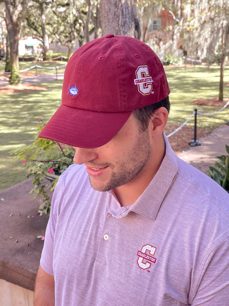 CofCalumni's tweet photo. New arrivals to the Alumni Collection by Southern Tide! The Spacedye Polo will display your @CofC spirit, while keeping you cool. Top off any outfit w/ the Mini Skipjack Hat in chianti, a beautiful maroon. Shop now: https://t.co/PN4h7iScko #FollowtheTide #CofCAlumni https://t.co/VNENVBCFEp