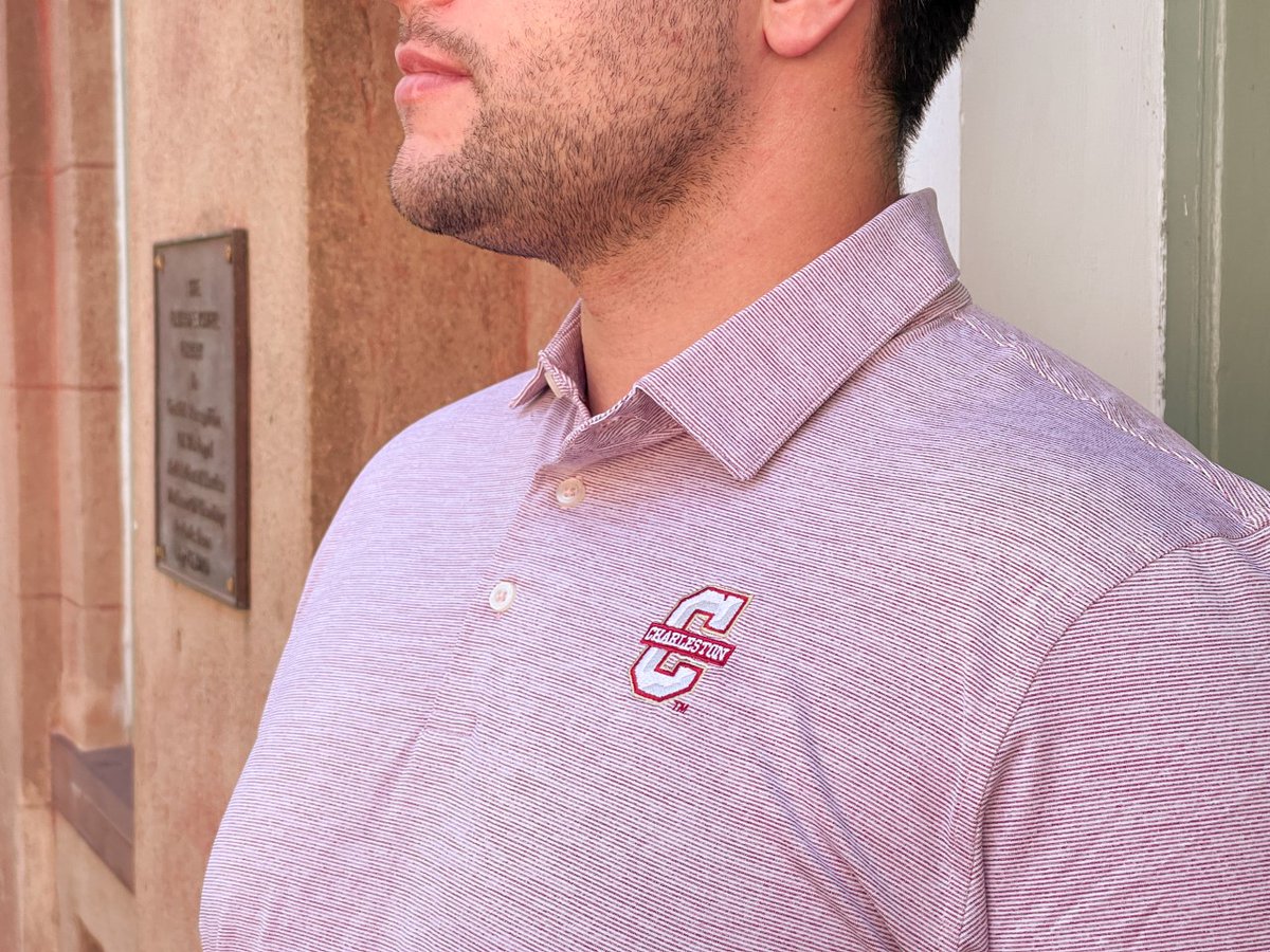 CofCalumni's tweet photo. New arrivals to the Alumni Collection by Southern Tide! The Spacedye Polo will display your @CofC spirit, while keeping you cool. Top off any outfit w/ the Mini Skipjack Hat in chianti, a beautiful maroon. Shop now: https://t.co/PN4h7iScko #FollowtheTide #CofCAlumni https://t.co/VNENVBCFEp