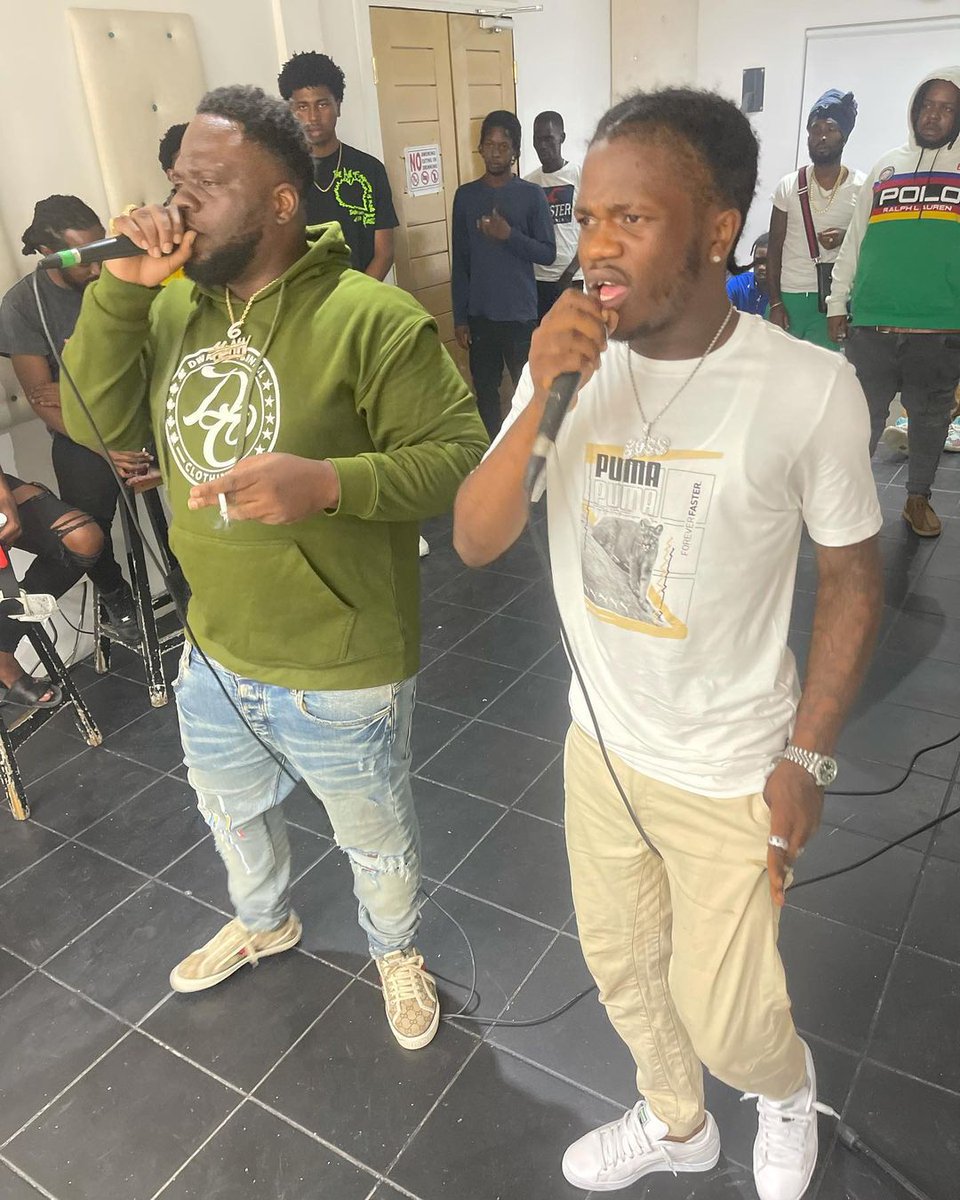 SSnippet_1's tweet photo. "Born Fi Great Dawg Time Gon Tell, Nuh Money Cyah Buy Mi Loyalty, Plus Mi Don't Buy Friend" ๐ - Chronic Law w/ Jahshii #GodInCharge https://t.co/uCUDOMc88n