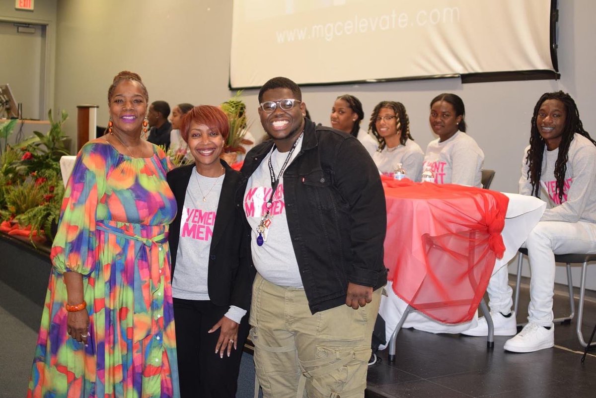 RitterPrepHS's tweet photo. Today, #MovementNotMoment was in full swing at the Elevate Conference: Wake Up for Change, finding community solutions to end gun violence. Student led community conversations followed by an inspiring youth-led panel discussion for conference participants!
#Lionpride #Community https://t.co/qWQRP8hUrr