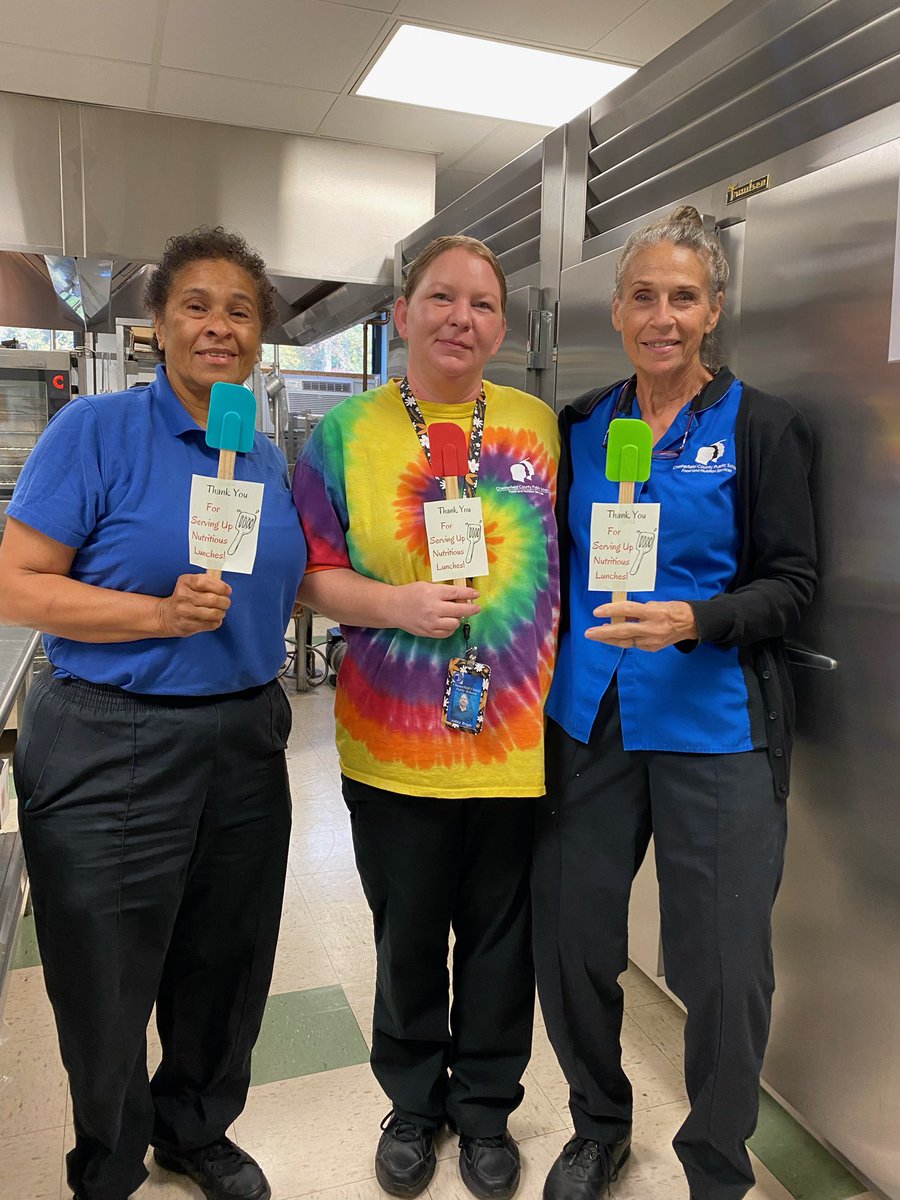 Happy National School Lunch Week! We are lucky to work with the best team around. Our staff and students appreciate you!! #ghesproud #oneccps <a href="/GrangeHallES/">GrangeHallES</a> <a href="/PrincipalCEJ/">Dr. Courtney Jones</a>