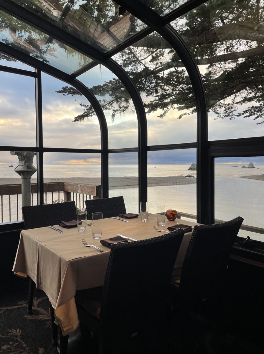 RiversEndJenner's tweet photo. "...a sun-soaked establishment with floor-to-ceiling views of the Russian River and Pacific Ocean..." check out our feature in Tasting Table's Top 40 Restaurants along the PCH! 🤍

Read the full article at: https://t.co/QR1oOq1JYD https://t.co/sUj5hKj1lg