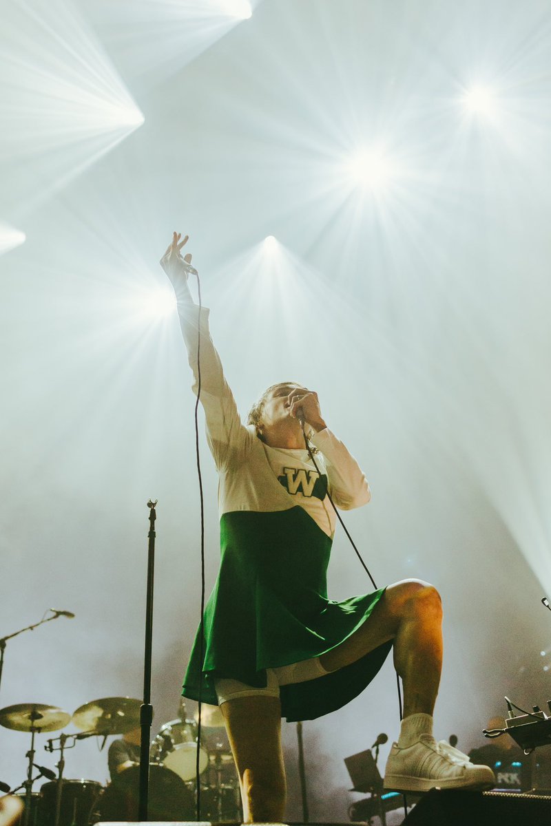myohmyshell's tweet photo. we’ll carry on 🖤
my chemical romance LA show night 1 🕯️ https://t.co/rPSOsDCmy0