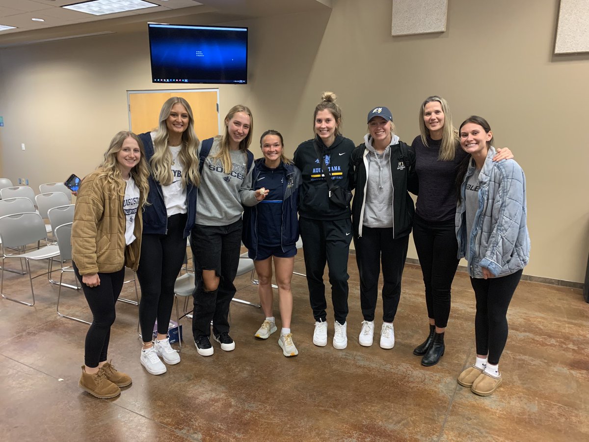 Augustana AD (@joshjmorton) on Twitter photo Fun morning spent with <a href="/taresch/">Teresa Resch</a> <a href="/Raptors/">Toronto Raptors</a> VP <a href="/AugieVolleyball/">Augustana University Volleyball</a> Alum - plus an 👁 popping NBA Champ ring! Fun morning spent with <a href="/taresch/">Teresa Resch</a> <a href="/Raptors/">Toronto Raptors</a> VP <a href="/AugieVolleyball/">Augustana University Volleyball</a> Alum - plus an 👁 popping NBA Champ ring!