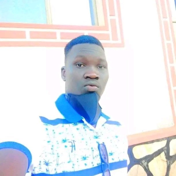 DavidAter7's tweet photo. #NewProfilePic https://t.co/jEEJjNKYkV