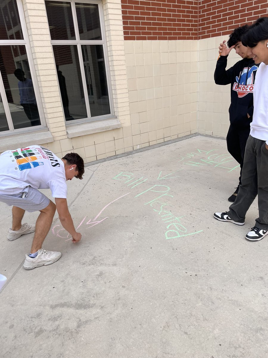 Emily Simon tweet media