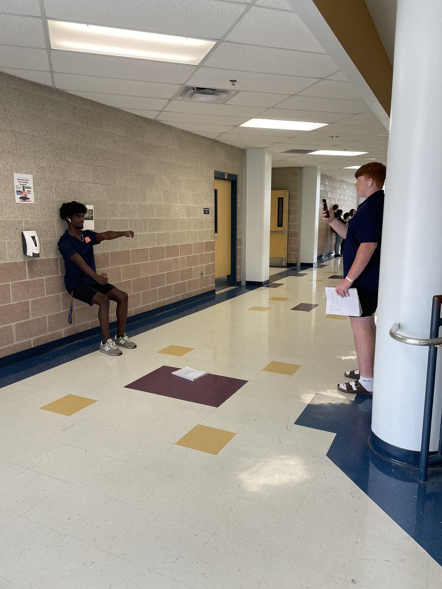 Emily Simon tweet media