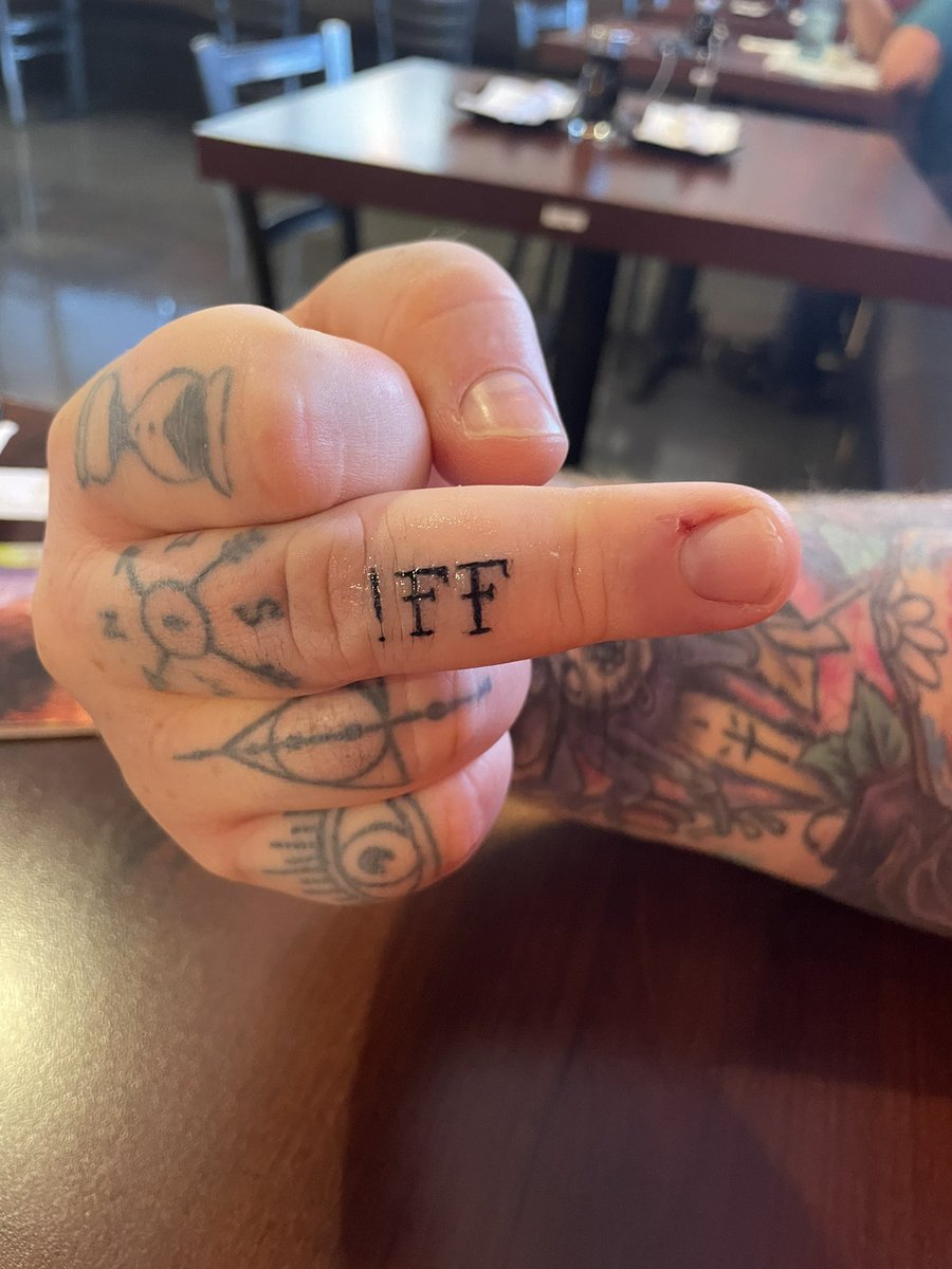 AndyRewNFT's tweet photo. WTF @MetaTattooClub - they said what happens in Vegas, stays in Vegas but this fucking thing seems like it’s staying with me for life 😉

You boys are legends 

!FFrogsFuck https://t.co/MEGkhRDE1p