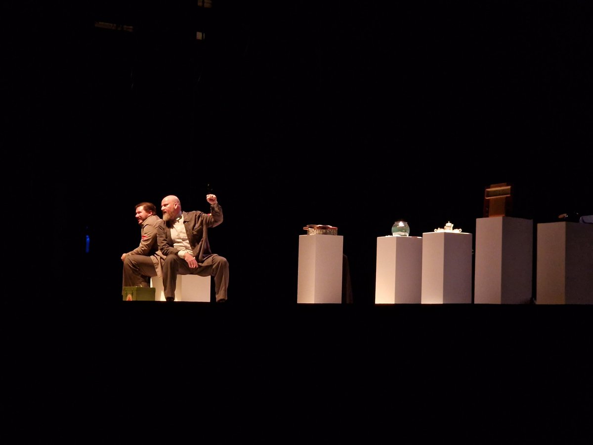 La_Rambleta's tweet photo. "Que les coses siguen d'una manera no significa que no es puguen canviar." 
'Amado', espectacle resident en Rambleta dins de @GCreacio
@CatervaT @e_inestable @bohemiet https://t.co/zhvAFqLlOa