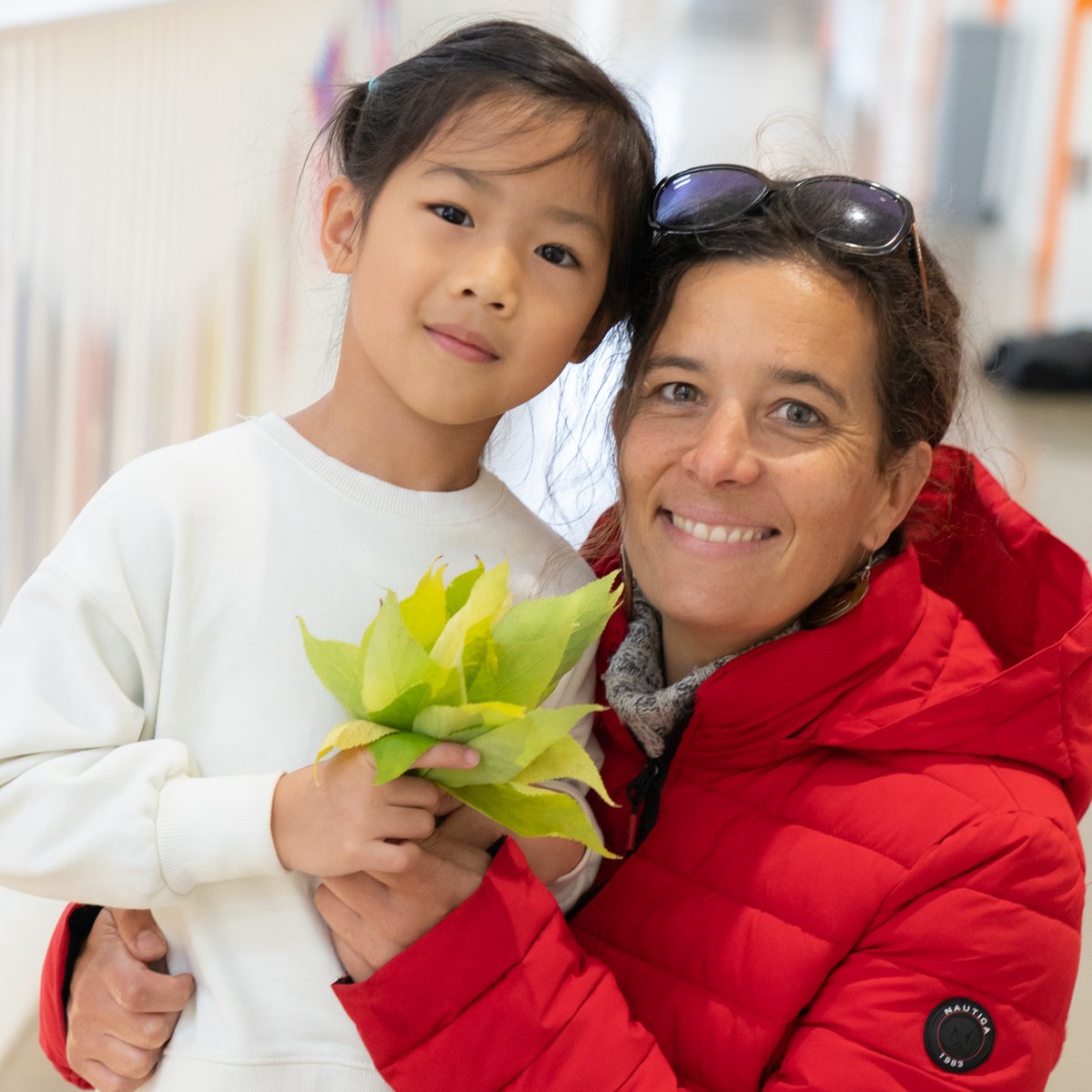lyceechicago's tweet image. Fall bouquets. #WeLoveOurTeachers #RecessFun #ItsAnElementaryThing #LycéeJourney
