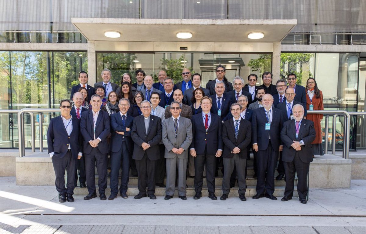 pastorams's tweet photo. Y llegamos al final de la 55 Junta Directiva del @CINDAeducacion en Montevideo. 
Esta Junta tan inspiradora también ha sido emocionante porque clausura una presidencia de 6 años del #rectorUOC Josep A Planell que ahora pasa a manos del rector de la @pucp Carlos Garatea. https://t.co/5J5GmfHZsg