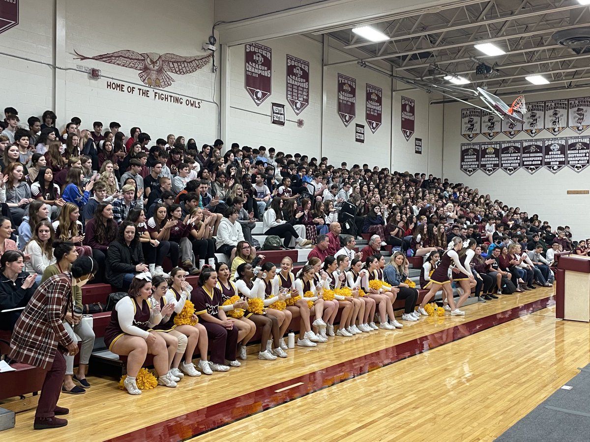 ParkRidgeSupt's tweet photo. PRHS Pep Rally - 3 years later we are back in the family room! Go Owls! #OwlsTogether https://t.co/aaLMBxnKyX