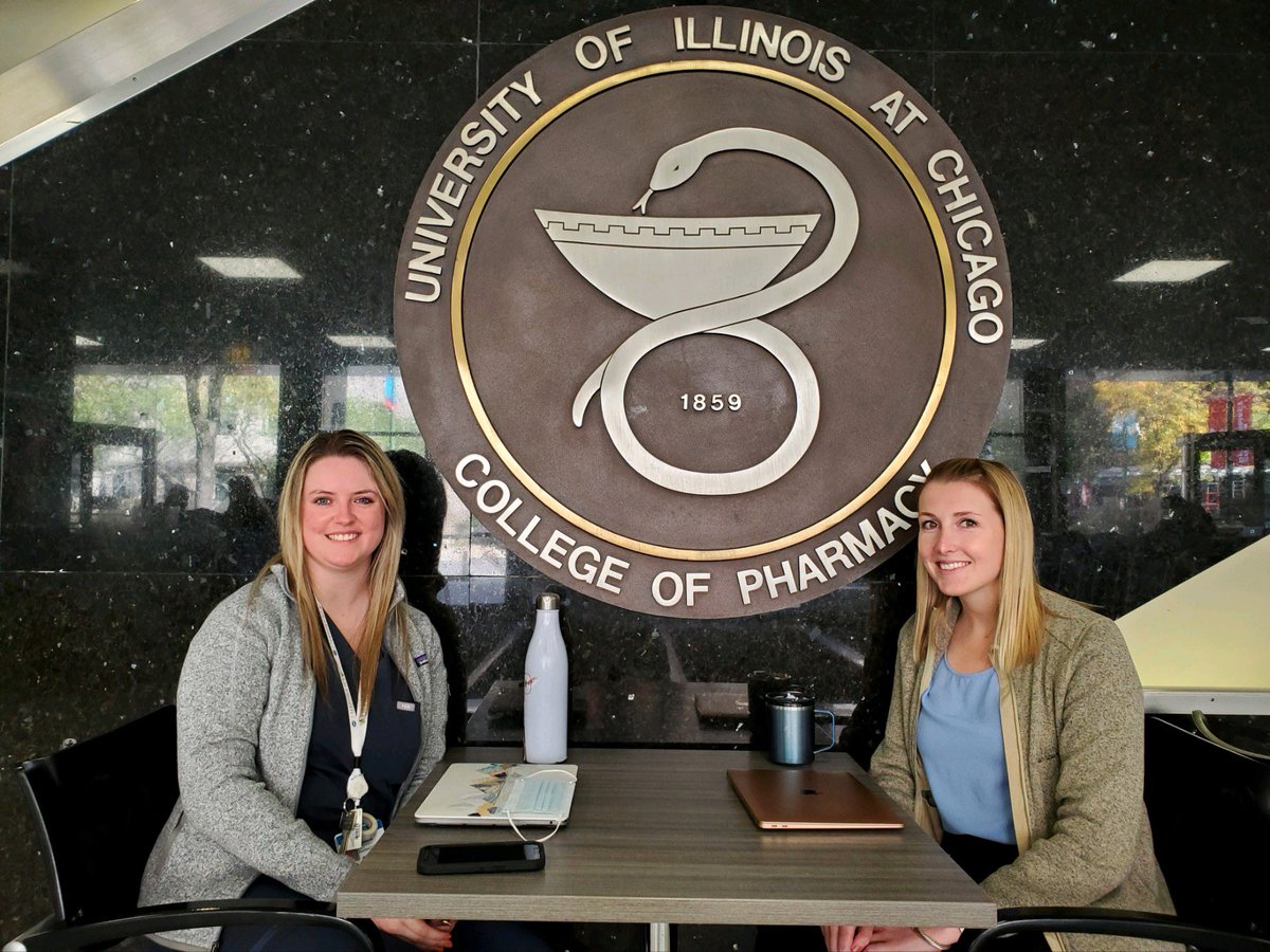 Near-peer mentoring! <a href="/UICCritCareRx/">UIC PGY2 Critical Care Pharmacy Residency</a>