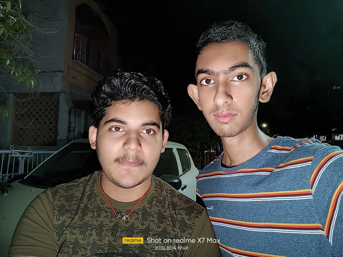 achyutghosh_'s tweet photo. Candid moment with @harshjhaj23 bro...
Always special ❤️😎🔥⚡❤️🔥🤠
📸:- @realmeIndia
#TheChase #bros #bromance #BestFriend #bhai #harsh #Achyut #nightclub #nightlife #Nightfall #nightphotography #PicOfTheDay #realMeDiwali #moments #magicalmoments #mirrorshot #mirrorselfie https://t.co/v6EpNIEx5W