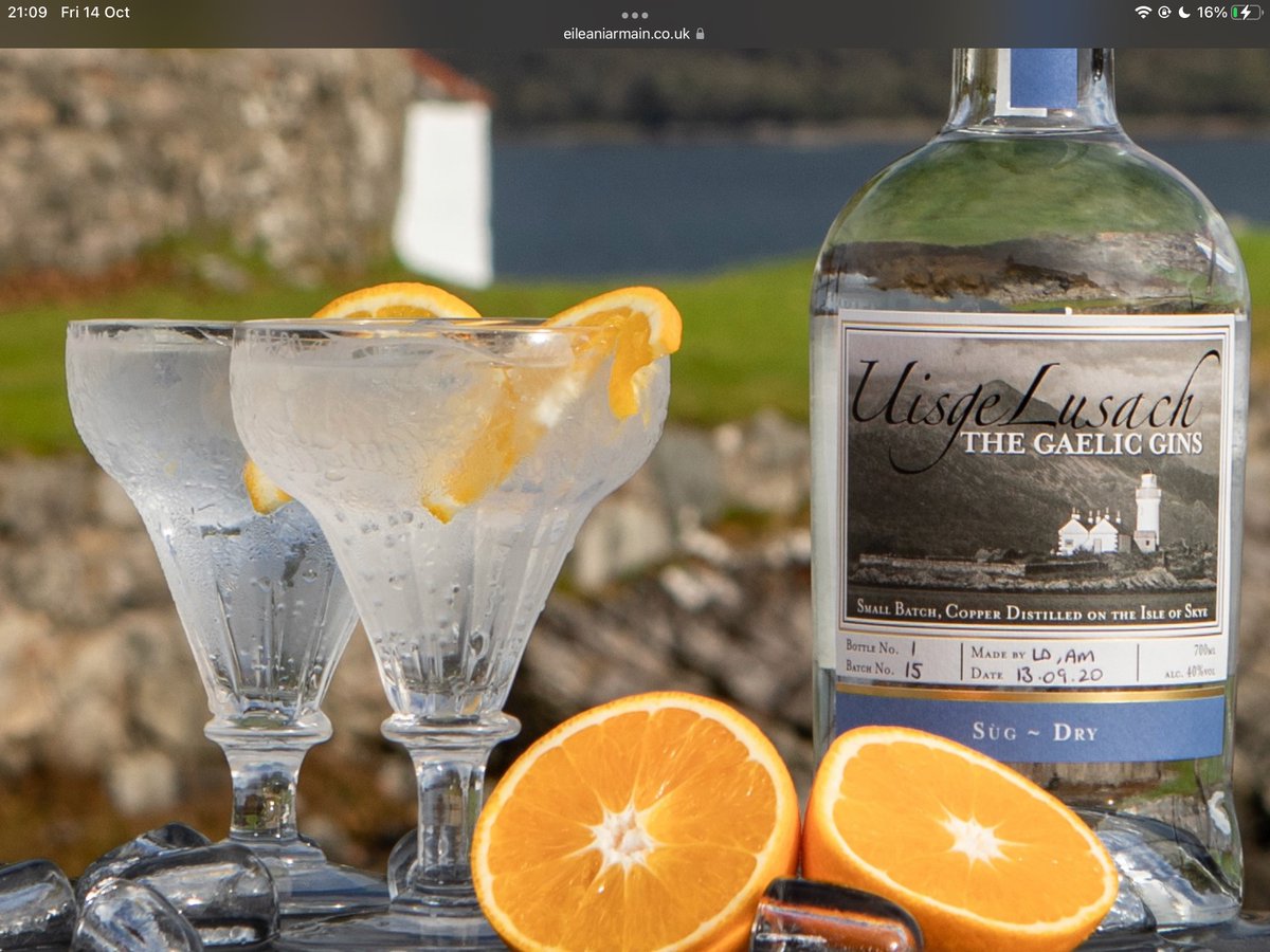 Now we are gather up the top prizes for our CaféBridge Day in Plockton. Huge thanks to gaelicwhisky.com/gaelic-gin/