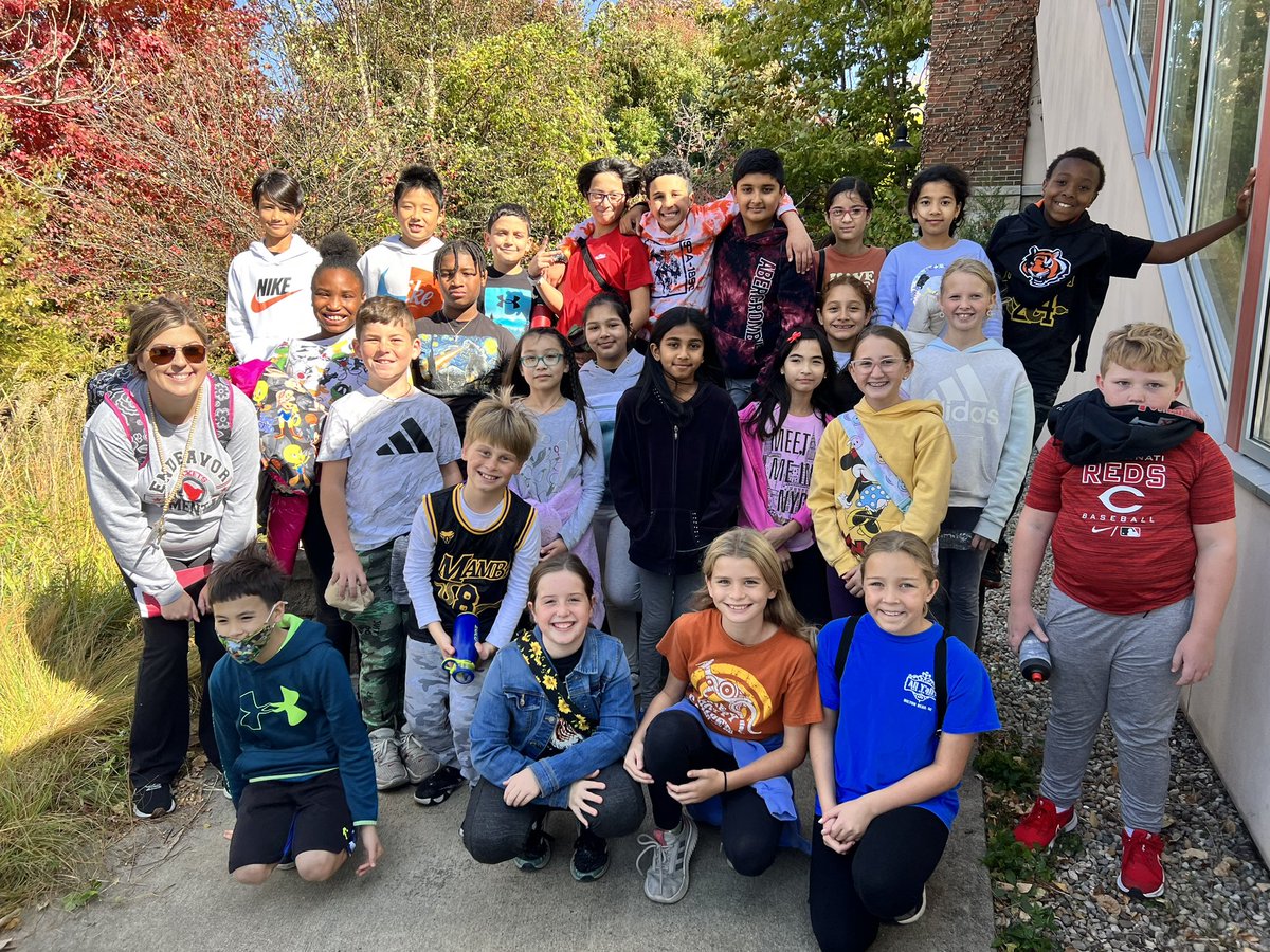 Brittany Stang tweet media