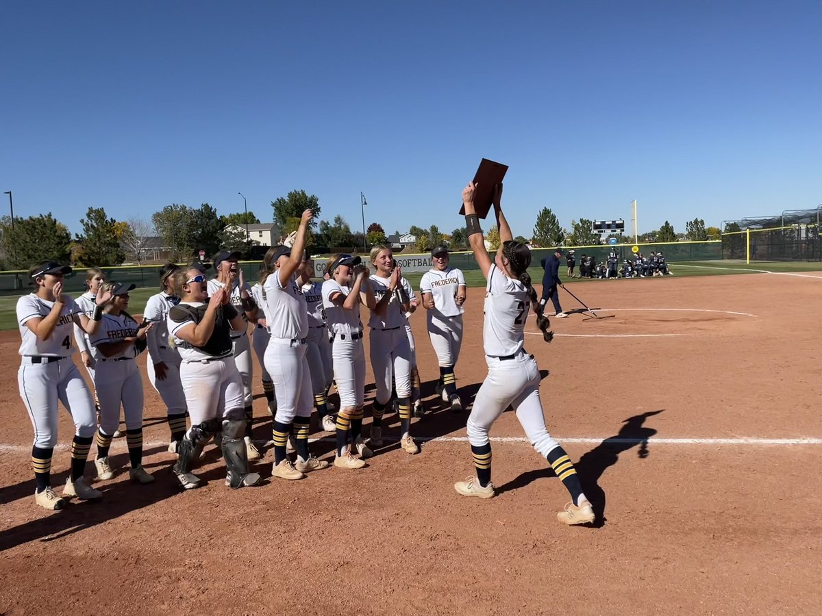 Frederick_HS's tweet photo. Regional champs!  Great work @fhsfastpitch!  Onto State next weekend! @SVVSDsupt @goSVVSD @SVVSDdeputy @SVVSDBissonette @GoldenEaglesFHS #stvrainstorm https://t.co/UzYOWqcjn4