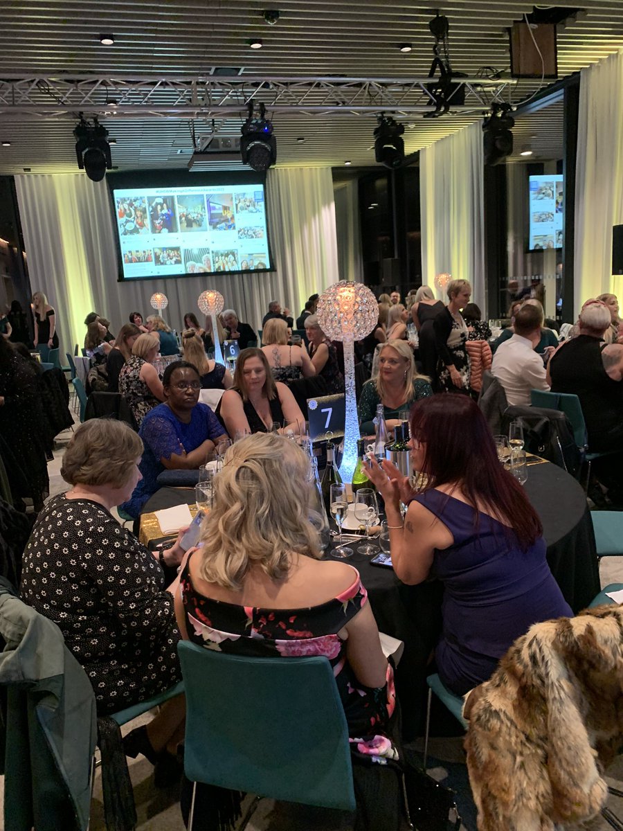 #UHDBMakingADifferenceAwards2022 @stephenposeynhs brilliant evening celebrating all the fantastic finalists and winners at UHDB