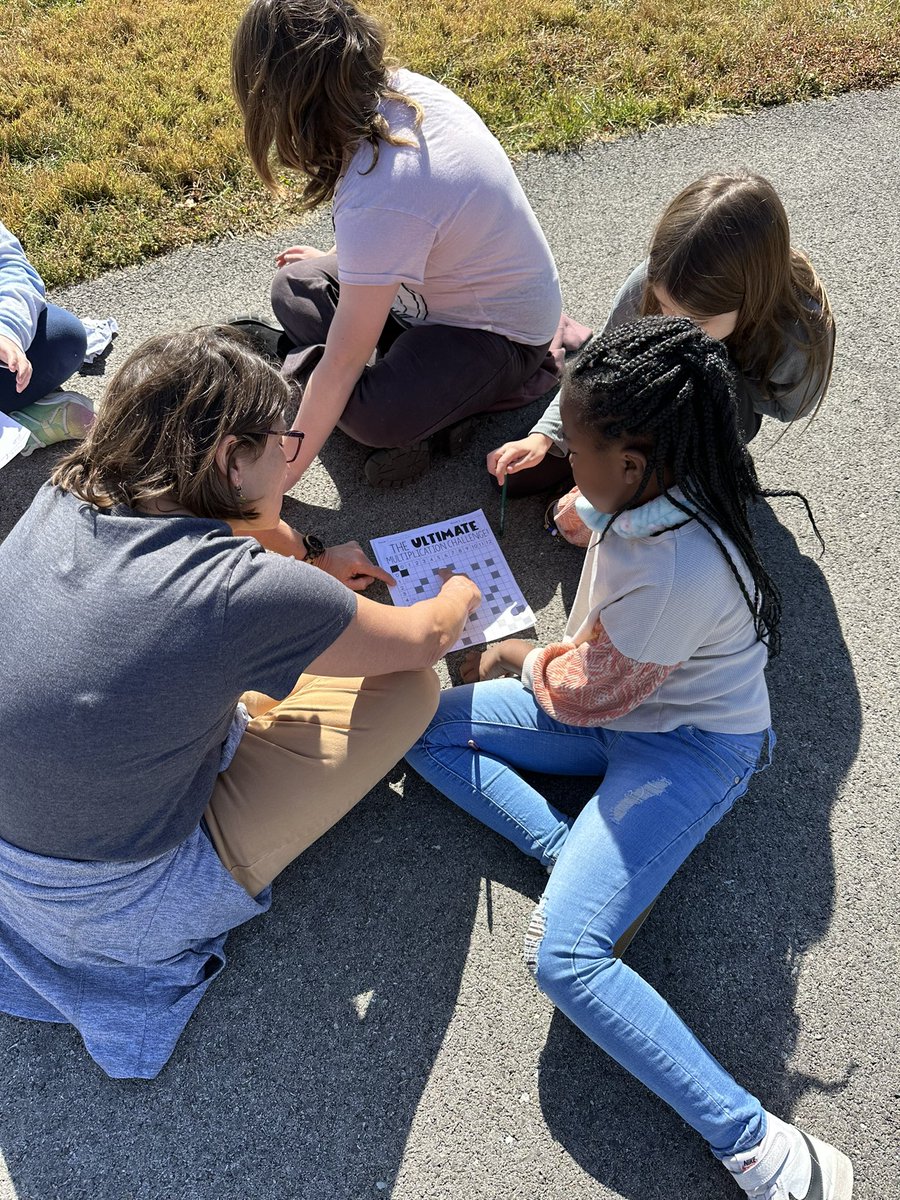 perkinsonreads's tweet photo. First in person morning meeting and math outside made for the PERFECT Friday!  @OESCards https://t.co/GMTmYVlWHA