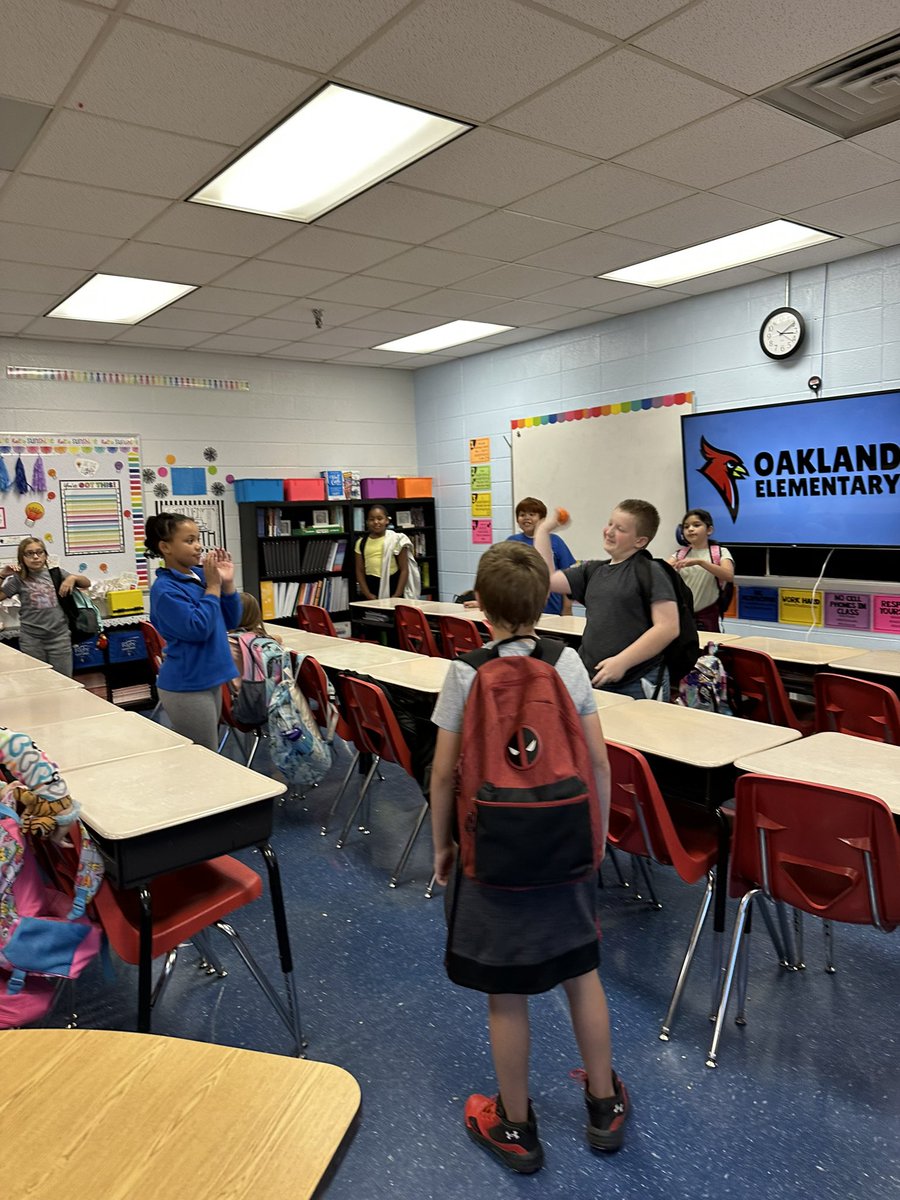 perkinsonreads's tweet photo. Friday Fun Wheel Winners to celebrate amazing behavior and Silent Speed Ball! We are starting our weekend off with some positive vibes! @OESCards https://t.co/Ey89oSCbj1