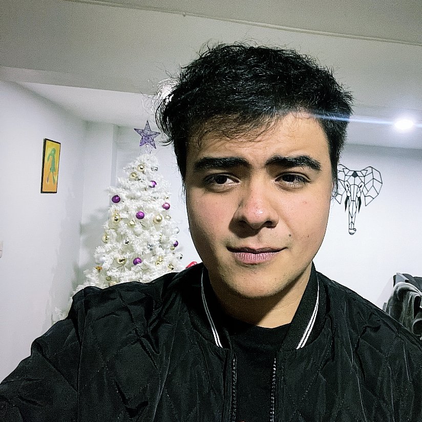EG_wicho's tweet photo. Esto es una estupidez, PERO SI ESTE TWEET LLEGA A 4K LIKES ME RAPO ALV y hacemos al Wicho pelón una realidad. Ya me dieron ganas de ver el meme irl.

No creo que lleguen de todas formas.😂
Otra cosa, el extensible se tiene que retrasar, comenzamos mañana a las 11:50 AM (CDMX). 🧢 https://t.co/P94ZyQDUoL