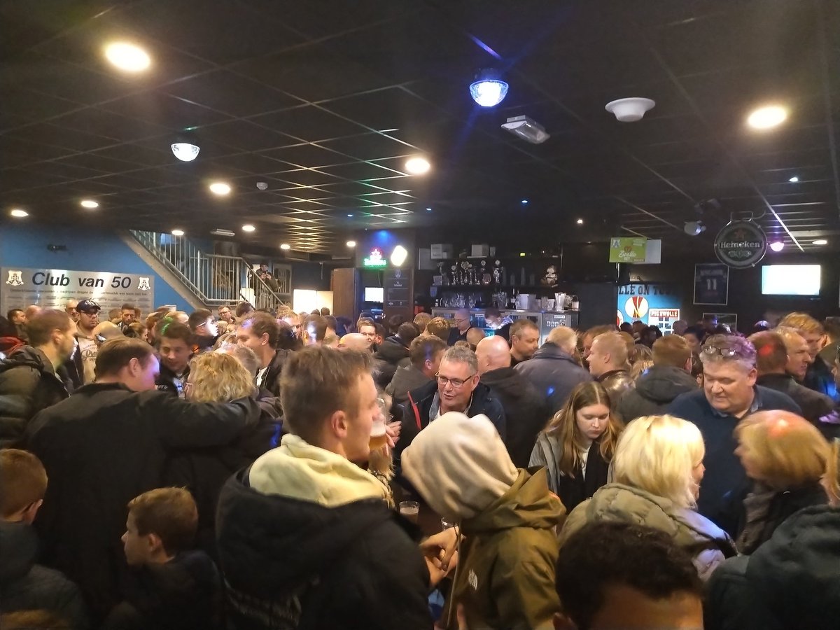 PEC Fans tweet media