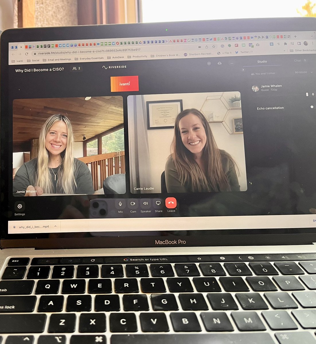 jamielaliberte's tweet photo. Love my @GoIvanti team so much, especially my #workwife @carrielaudie https://t.co/xcrw7Y1Z1j