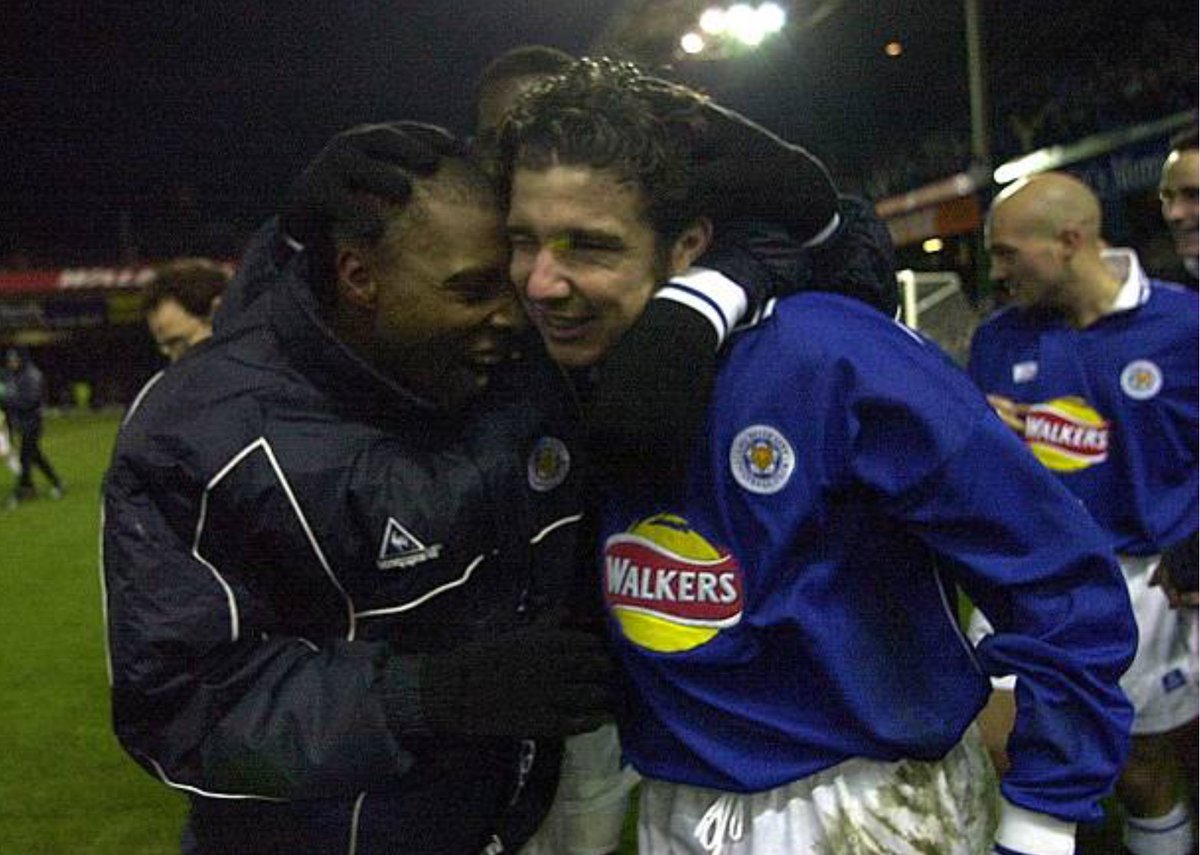 LCFCprogs's tweet photo. #RandomLCFC ๐ฆ
Dec 1999
#AndrewImpey celebrates with @Muzzie06 following shoot-out success over Leeds. Another run in the League Cup is looking likely...
#LCFC https://t.co/YmtYkKz0Kw