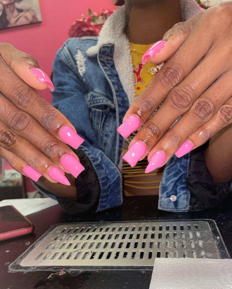 cardibri_'s tweet photo. Braider sets $70 💕 @ cardibri.thenailplug on Instagram #cardibrinailedit #cardibrithenailplug #nailsbycardibri #nailsbybri #indynails #brandambassadors #nailporn #nailfyp https://t.co/5F4HIgULXi