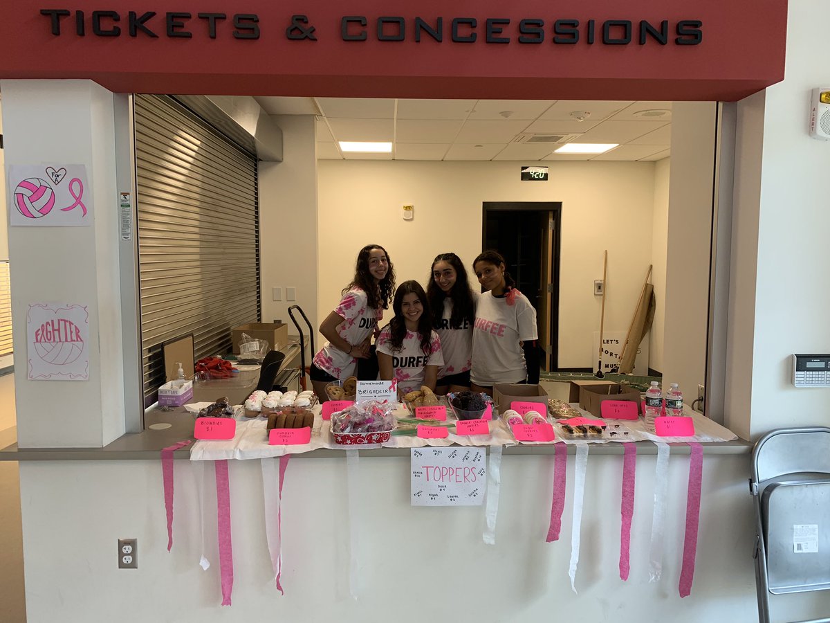 dhsgirlsvball's tweet photo. Durfee Volleyball host NB tonight! Come cheer on the girls and buy a yummy treat to support breast cancer awareness!! 🏐🎀 https://t.co/O1f2hvZpk7