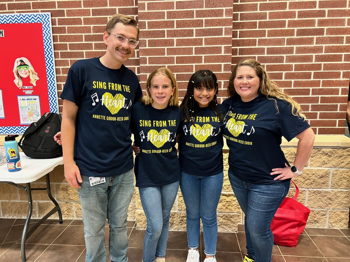Congratulations to our amazing choir students and incredible directors, Catherine and David! They had their first concert last night and they did fabulous!