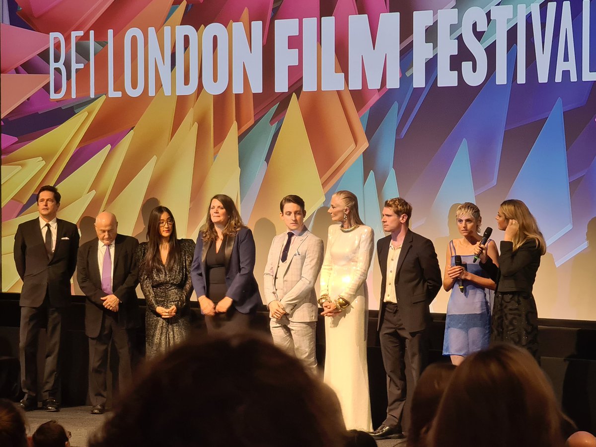 LewisMJordan1's tweet photo. Almost took my mum to a screening of Lady Chatterley's Lover (not knowing much about it)....I'm very happy I didn't as that was...a lot of fun 👀
#LadyChatterleysLover #bfi #lff #Emmacorrin #jackoconnel https://t.co/MtowUxAx7X