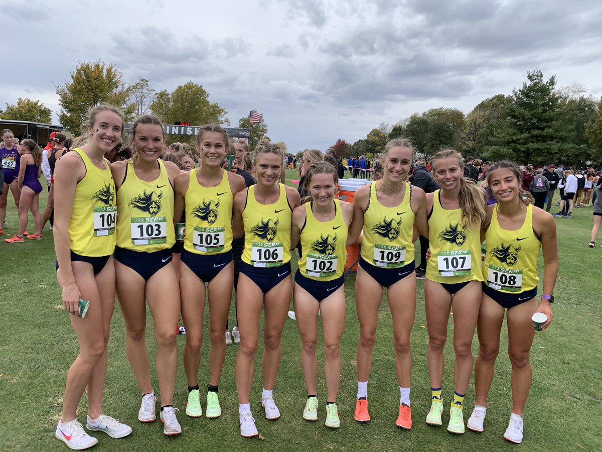 AugustanaTrack's tweet photo. Women of Augustana place 5th out of 38 teams at Bradley Pink Classic! https://t.co/0REQLlQRmX