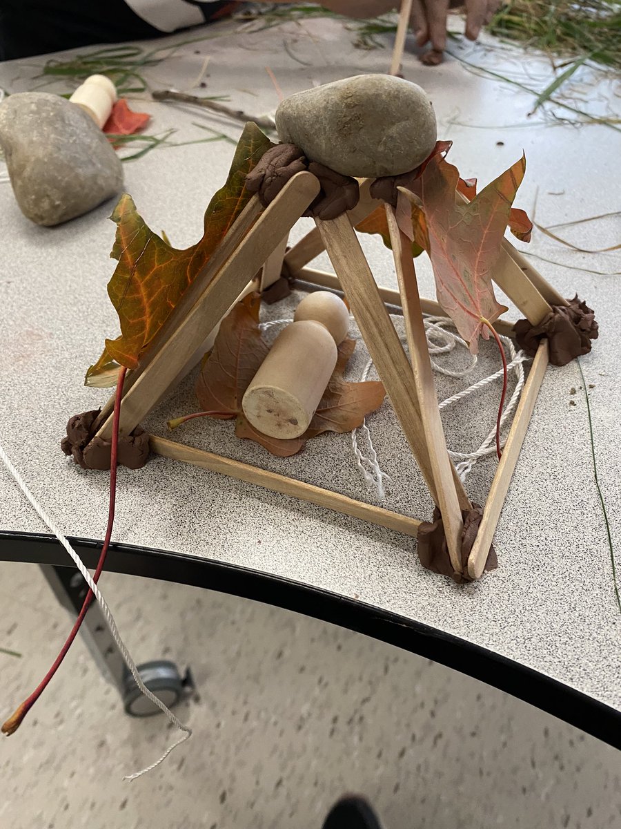 MegHodgins's tweet photo. Look at these strong and stable structures! Students have been fully engaged in the design process this week using different materials to learn about strength and stability https://t.co/DE2qnknXWE