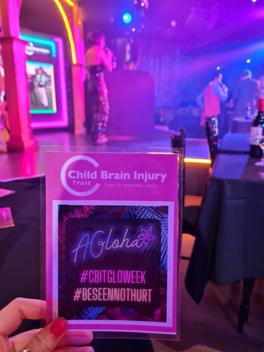 MeganCavLegal's tweet photo. Had an amazing time last night at #AGloha with @SlaterGordonUK! Thank you to @cbituk for such a fantastic event #cbitgloweek #beseennothurt https://t.co/tVrX6geTgR