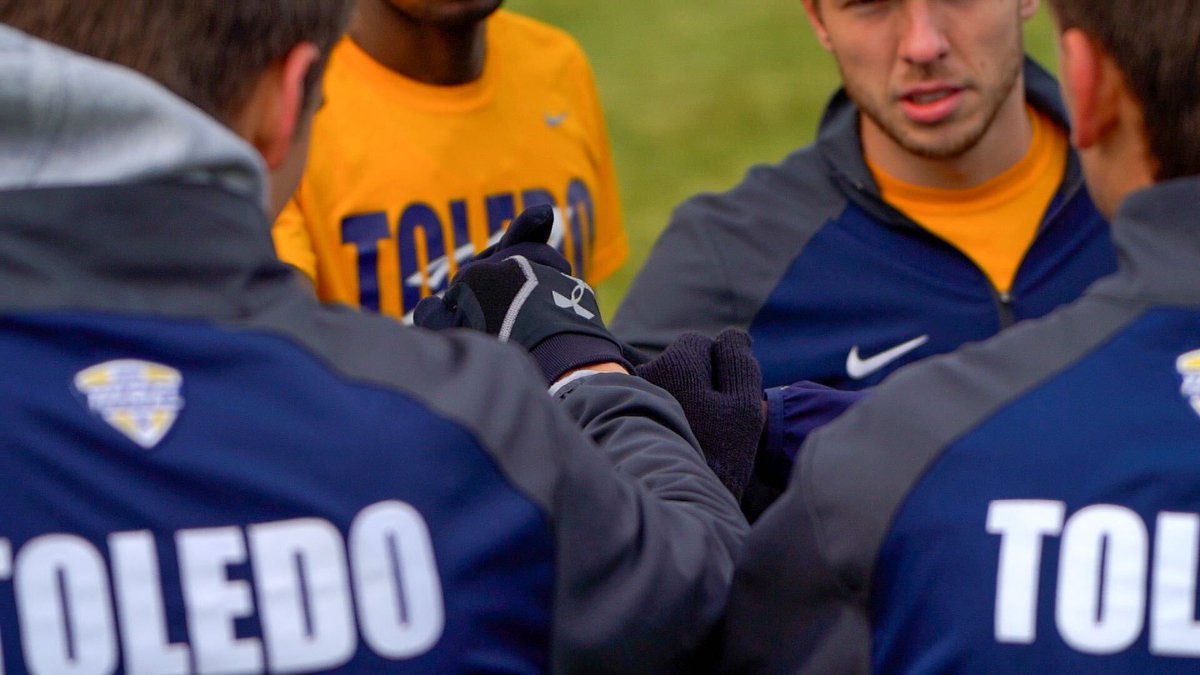 ToledoXCTF's tweet photo. Rockets keep getting better🚀
 #GoRockets #RaceToStillwater 
.
📸 @xaviergalllo https://t.co/LAsBK4utbZ