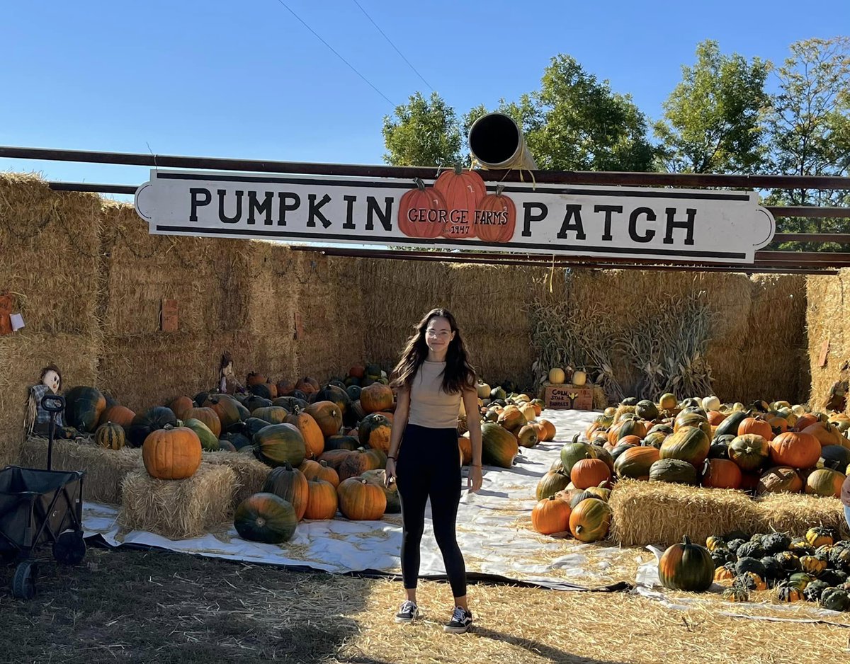 Fall season is the perfect excuse for
everything pumpkins! Pumpkin pie, pumpkin spice,
Jack-O-Lanterns, and pumpkin farms 🍁#WhyIHost #ExchangeOurWorld #ExchangeStudent23 #CIEEHSUSA #WeAreCIEE