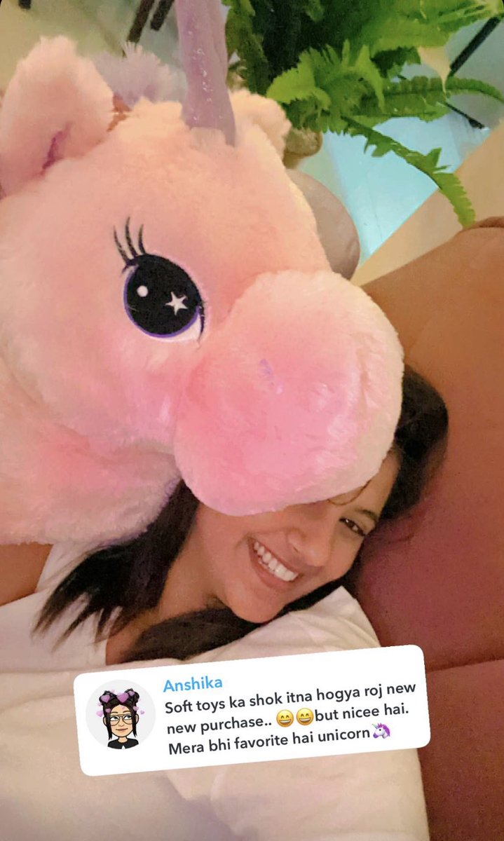 DesiKalakaar007's tweet photo. Apka fav toy kon sa hai?
May be we can start putting together our fav toys and pics - should be a good activity.
#anjaliarora #favtoy #SajnaHaiMujhe
We love you @AnjaliArora1050 https://t.co/CSYppoNK5l