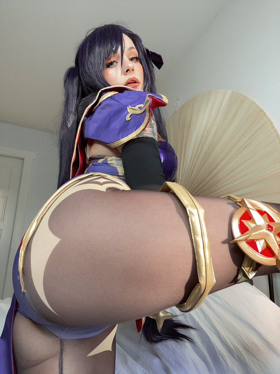 ri_care's tweet photo. Mona thighs ✨✨ https://t.co/v2bkTlDxpH