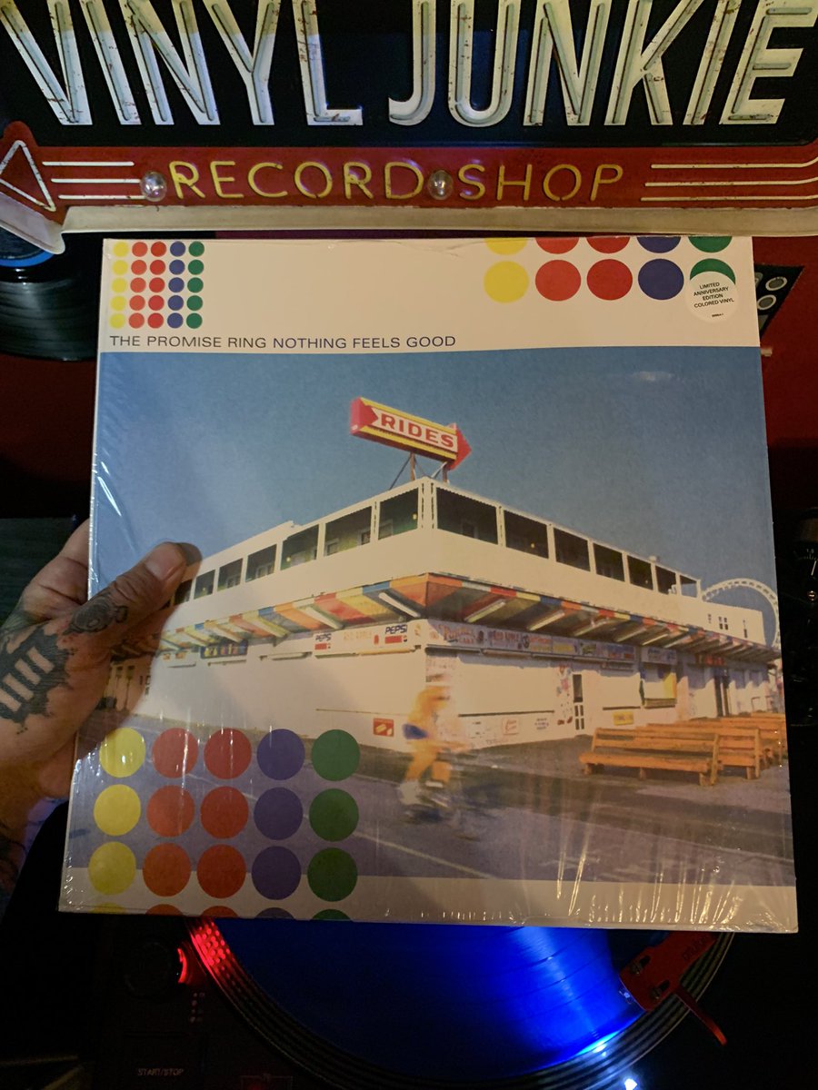 casey33rpm's tweet photo. October 14th 1997, @ThePromiseRing releases their second album Nothing Feels Good through @jadetree #thepromisering #nothingfeelsgood #albumanniversary #music #vinyl #vinylrecords #vinylcollection #vinylcollector #vinylcommunity #vinyljunkie https://t.co/kBAeyGPvp0