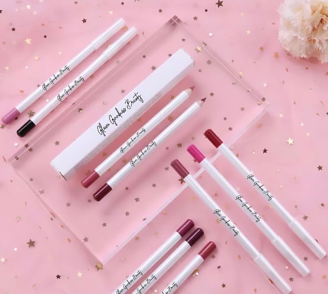 badass_store's tweet photo. Try our Makeup products today! 
@glamgoodnessbeauty 
#beauty #glow #glam #cosmetic https://t.co/hnz9fWMfzc