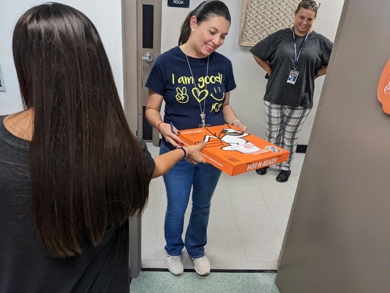 JCG_Eagles's tweet photo. One of our monthly incentives for our wonderful teachers and all the great work they do year round. 📚📝 #dinnerisonus #thankyouteachers @verenanro @MDCPSNorth @SuptDotres https://t.co/cMy5RMQWFF