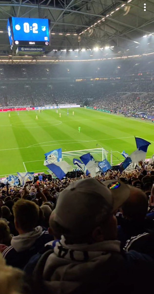 Ivo_Hoeve's tweet photo. Auf gehtst had niet over vanavond #s04hof https://t.co/bCtAGkVo4l