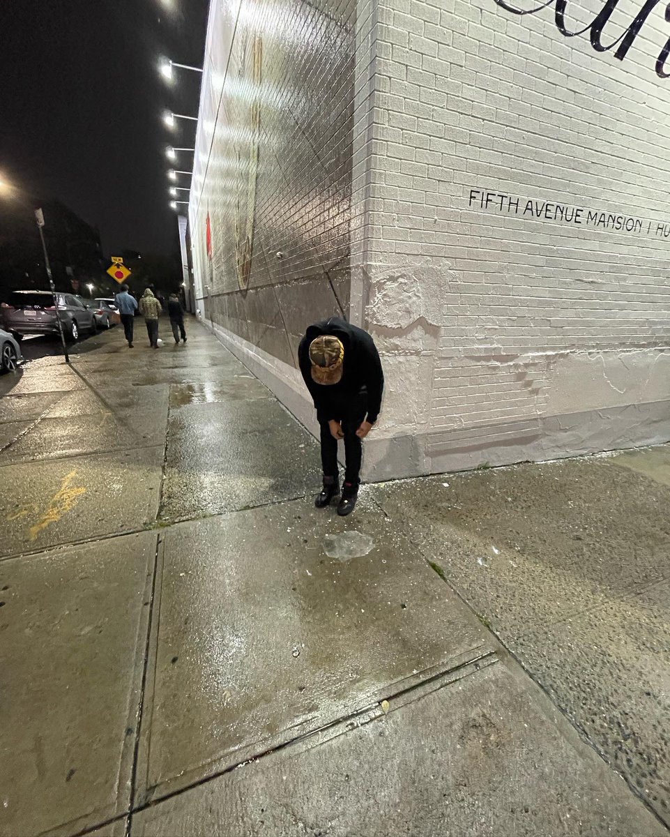 fuckDRAZI's tweet photo. WEDNESDAY ANNOUNCEMENTS π€π½
#DRAZI https://t.co/1lmkHzht0v