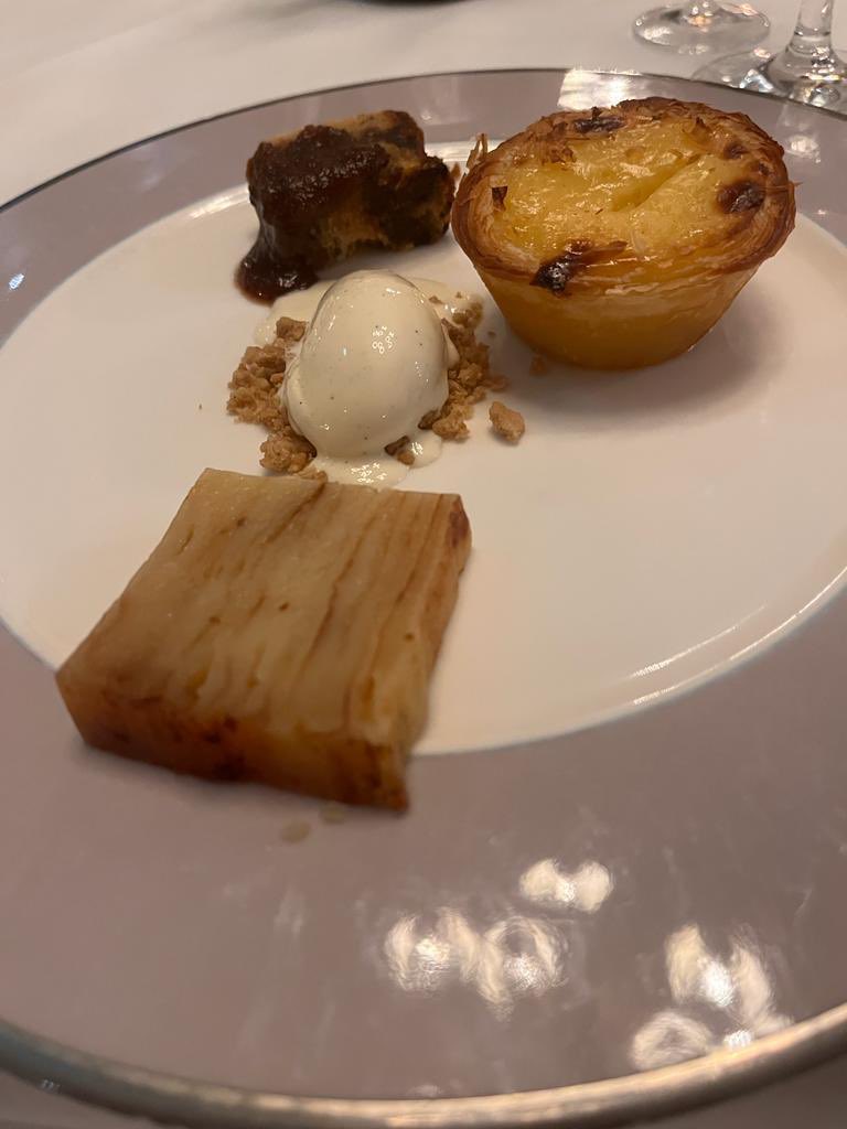 CafeSpiceNamast's tweet photo. Two elegant plates cooked by @chefcyrustodiw1 and served at the beautiful Mirabelle restaurant @Grandeastbourne last night. #taste #fabevening
@MrsTodiwala https://t.co/hKObcMocvB