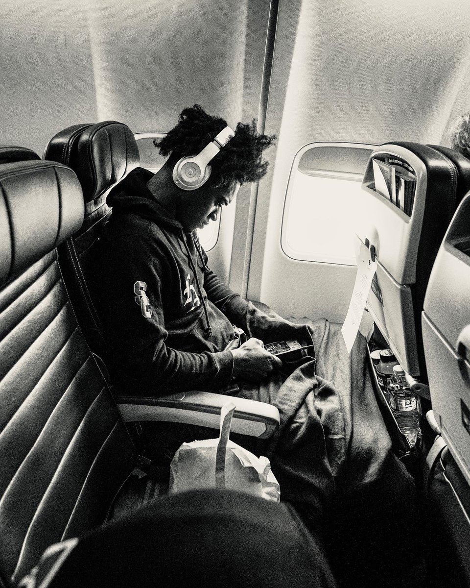 Wheels up ✈️✌️