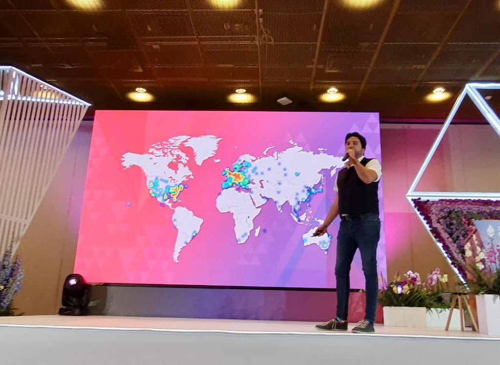 Nuestro CEO @pablolarguia fue seleccionado por la @ethereum Foundation para exponer en @EFDevcon la importancia de diversificar la red. Gracias @skylar_eth @ethcolombia @ethereumbogota! 🔗 Disponible desde el min 08:14:00 youtu.be/7Oc0tjdbi70